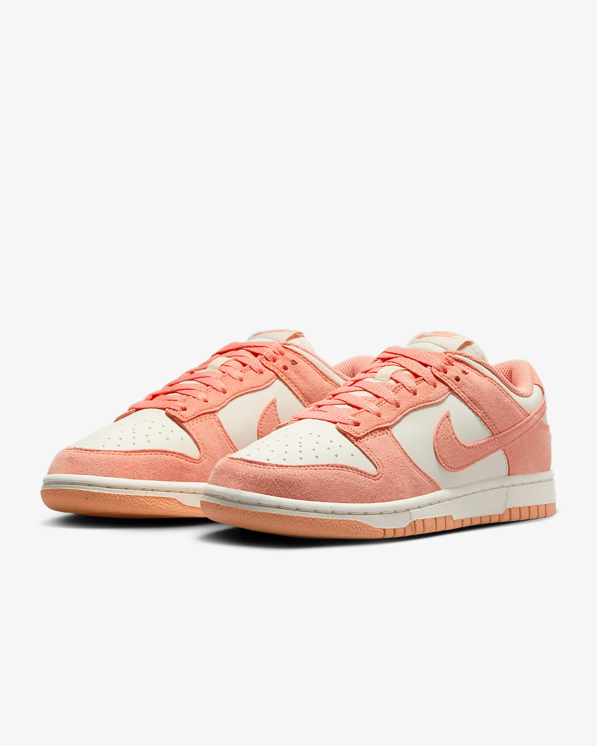 Nike Dunk Low Retro